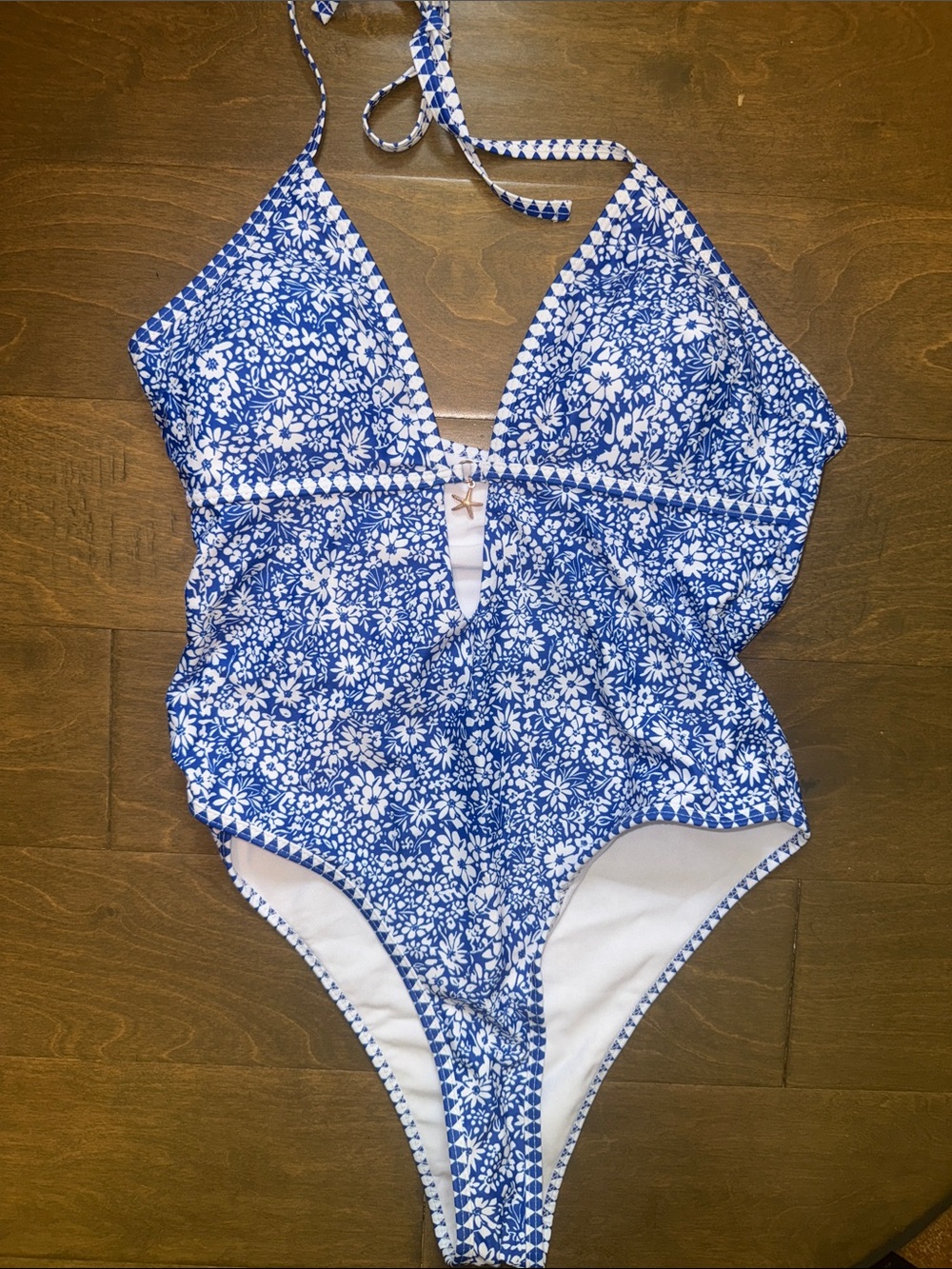 Women’s Blue Floral One-Piece Swimsuit NWOT